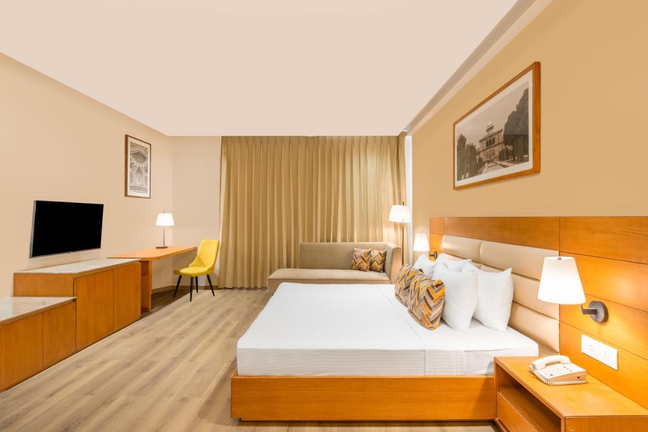 Lemon Tree Hotel Agra Shikohabad Exterior foto